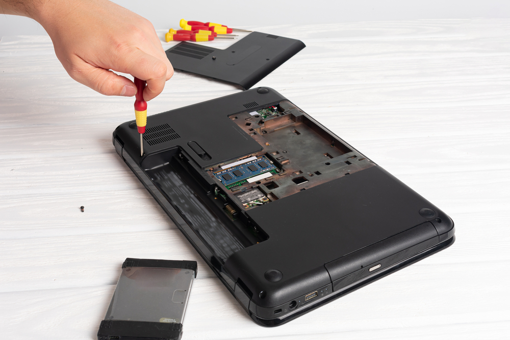 Compaq Laptop Battery Replacement